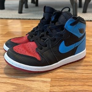 Nike Air Jordan 1 Retro High OG TD UNC to Chicago 10C